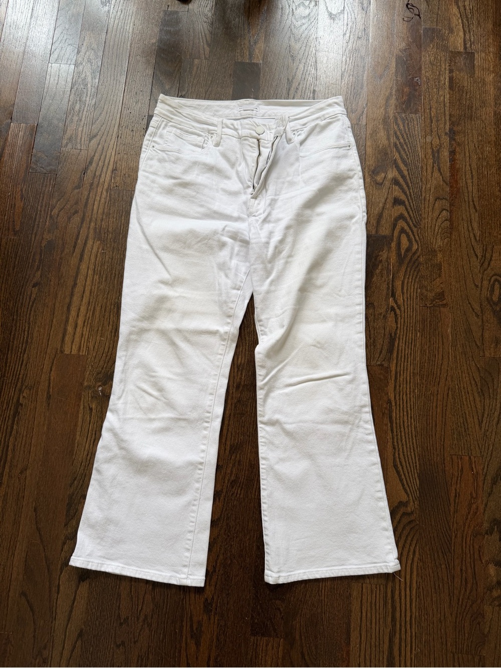 Good American White Boot-Cut Jeans